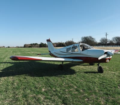 N8820E — Piper PA-28-140, photo 3