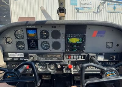 N8820E — Piper PA-28-140, photo 5