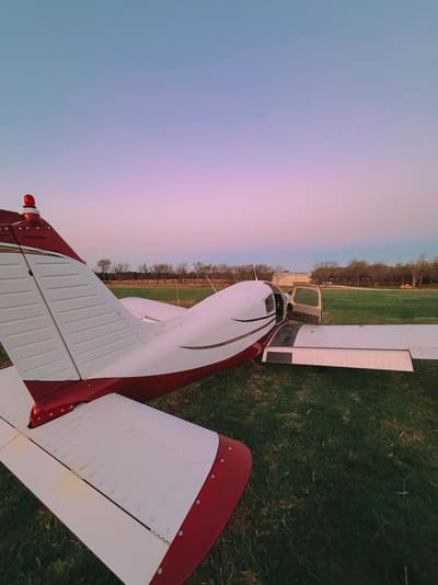 N8820E — Piper PA-28-140, photo 8